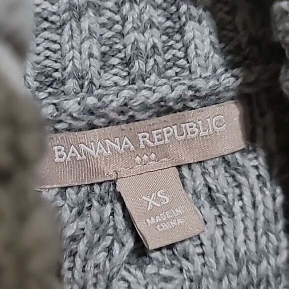 Banana Republic Women's Gray Turtleneck Knitted LongSleeve Sweater Sz XSmall - Picture 6 of 7